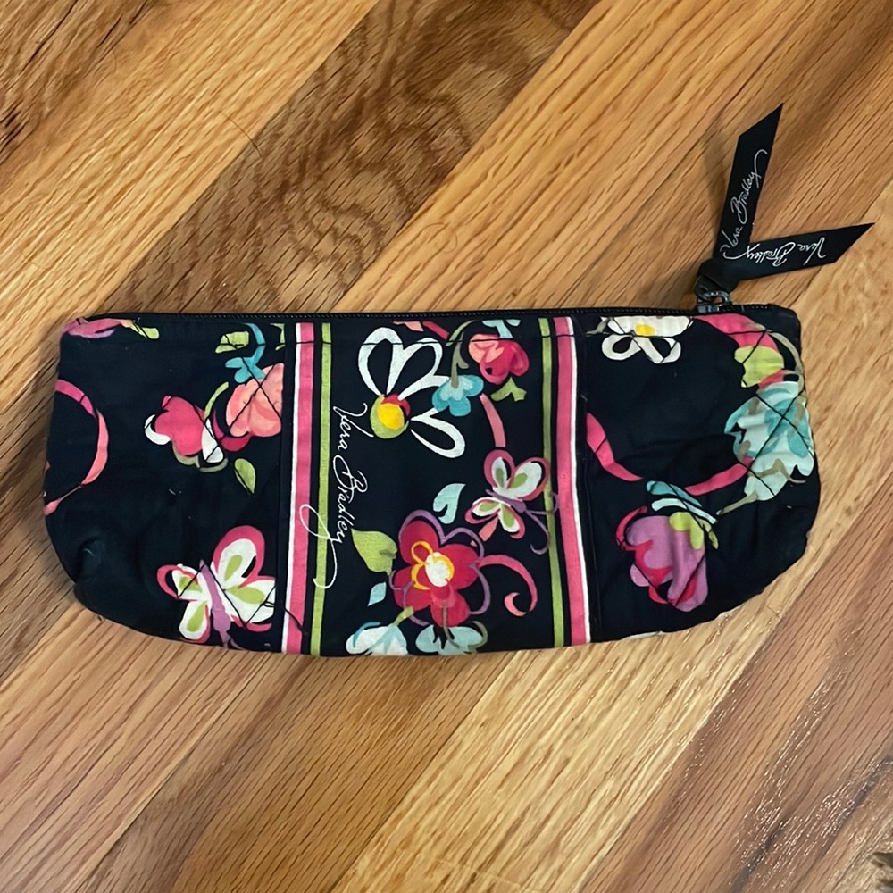 Vera Bradley Brush case in Ribbons pattern